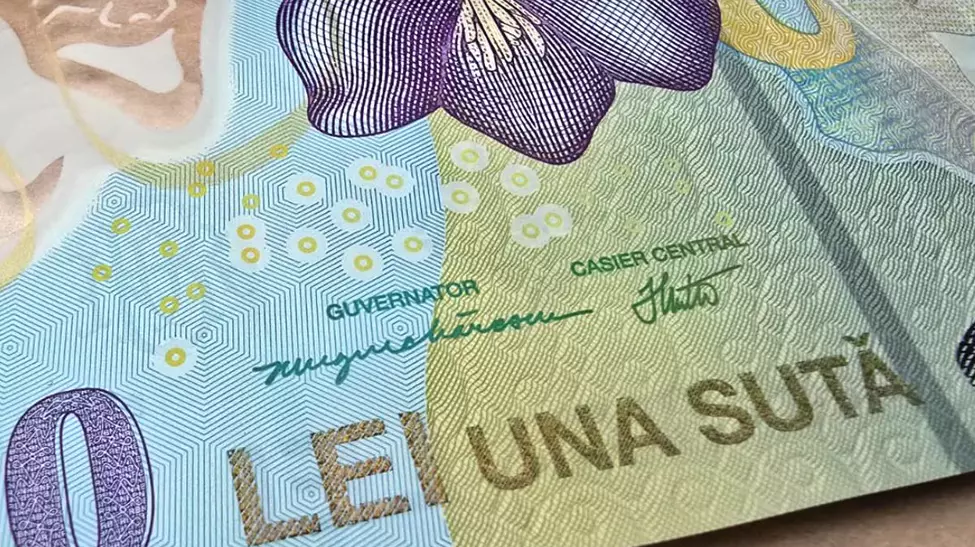 Salarii la vârful BNR: cât câștigă Mugur Isărescu și conducerea băncii centrale