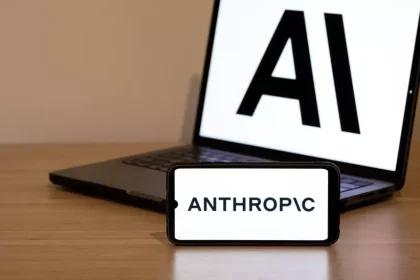 Anthropic depășește OpenAI la venituri