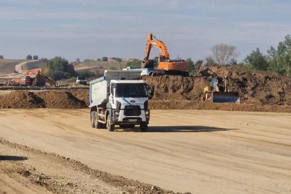 Românii pot reclama direct problemele de pe autostrăzi și șantiere. CNIR a lansat o platformă online dedicată