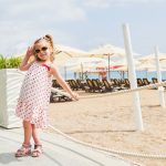 Sandale pentru fete care completează perfect garderoba de vacanță