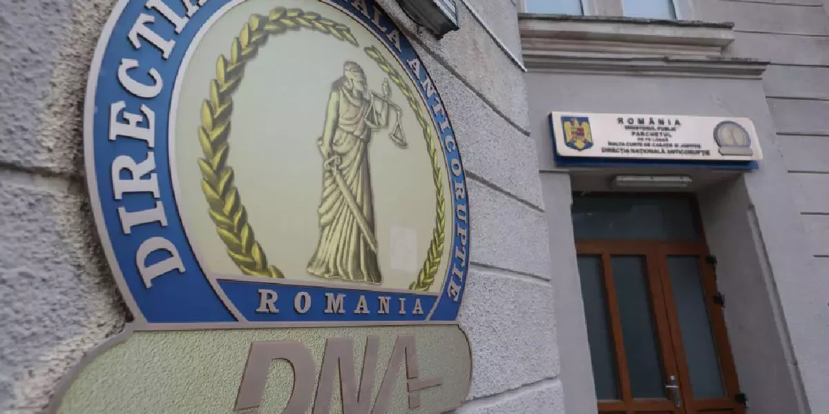 Descinderi DNA la Universitatea „Ovidius” din Constanța. Suspiciuni de mită pentru promovarea unor examene